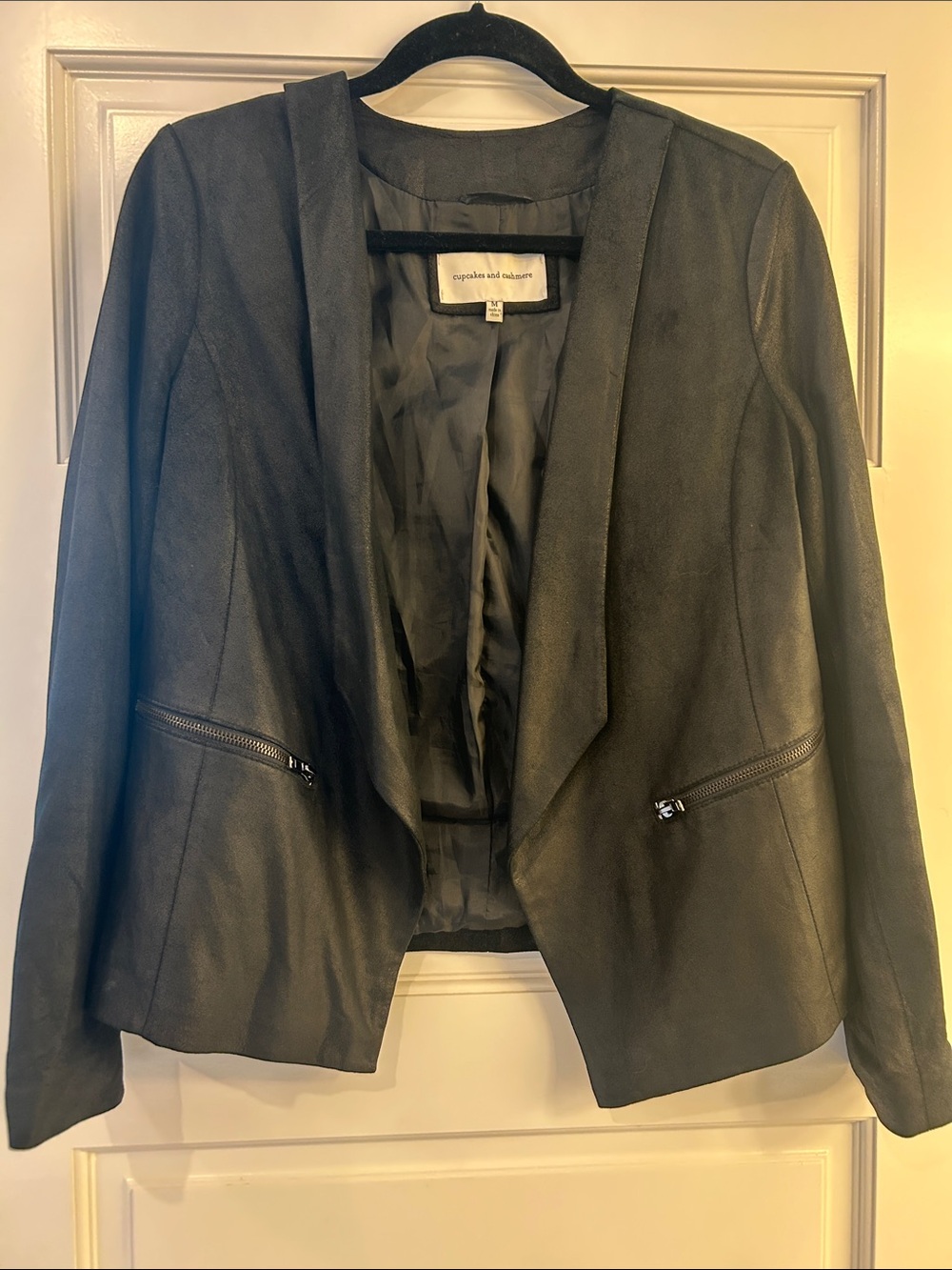 cupcakes & cashmere Charcoal Open-Front Blazer with Zip Pockets